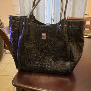 Medium Mallory Melbourne